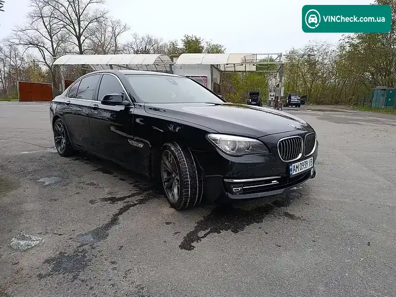 BMW 7 Series 2013, фото з оголошення 2 з 21, VIN WBAYC41040DZ75204