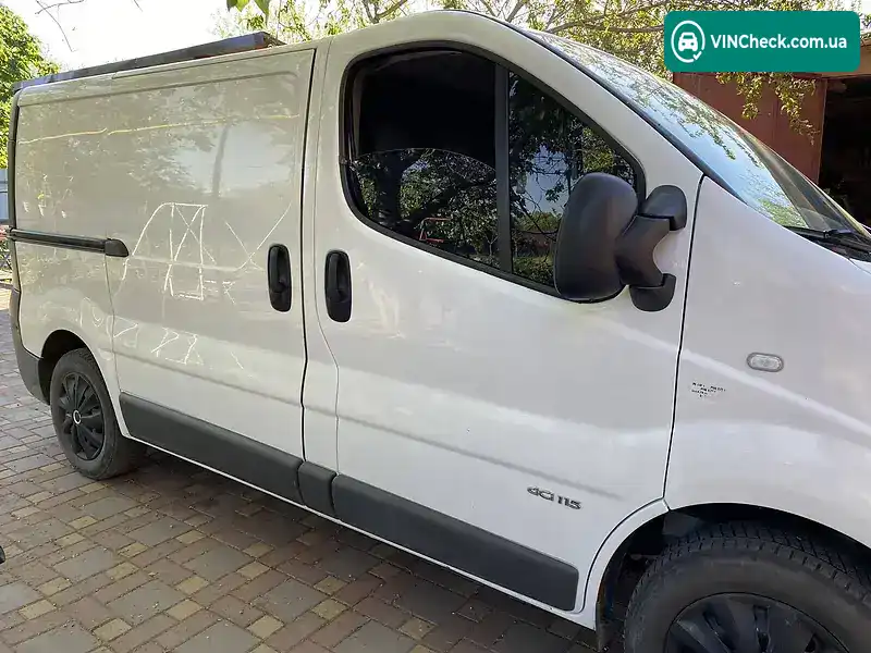 Renault Trafic 2011, фото з оголошення 2 з 17, VIN VF1FLAHA6BV407693
