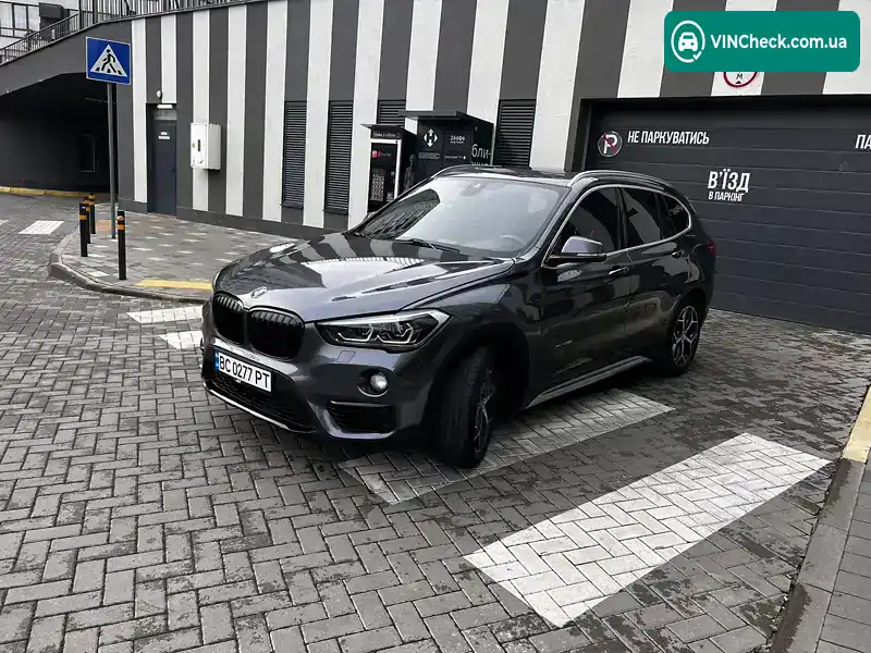BMW X1 2017, фото з оголошення 2 з 20, VIN WBXHT3C31H5F87329