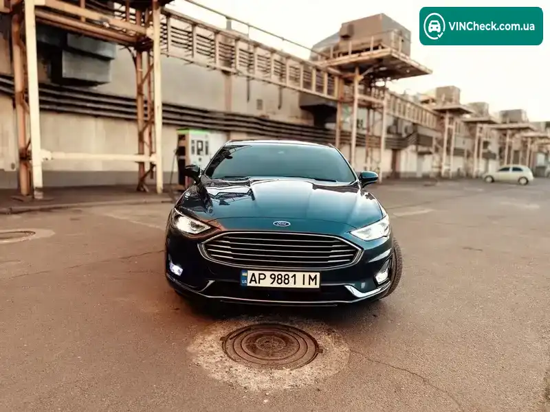 Ford Fusion 2018, фото з оголошення 2 з 21, VIN 3FA6P0G71KR102425