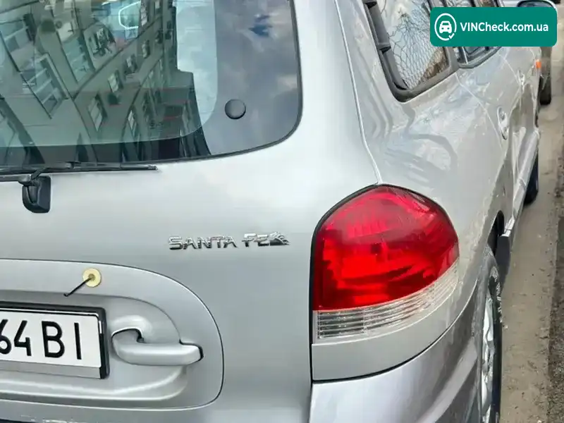 Hyundai Santa FE 2005, фото з оголошення 2 з 5, VIN Y6LSC81VP5L000166