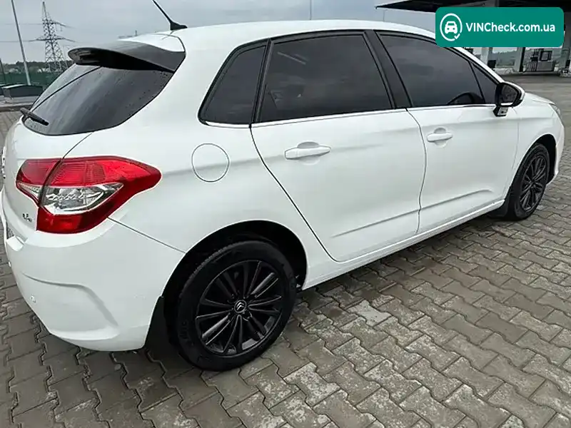 Citroen C4 2012, фото з оголошення 2 з 20, VIN VF7NC9HR8CY543783
