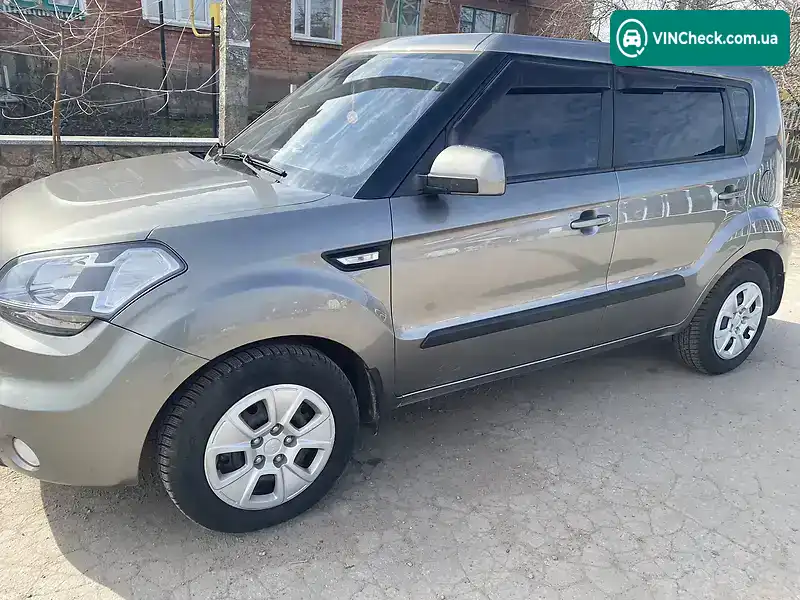 Kia Soul 2011, фото з оголошення 2 з 12, VIN Y6DJT811AB7265613