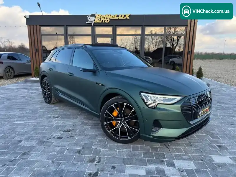 Audi e-tron 2019, фото з оголошення 2 з 20, VIN WAUZZZGE7KB005056