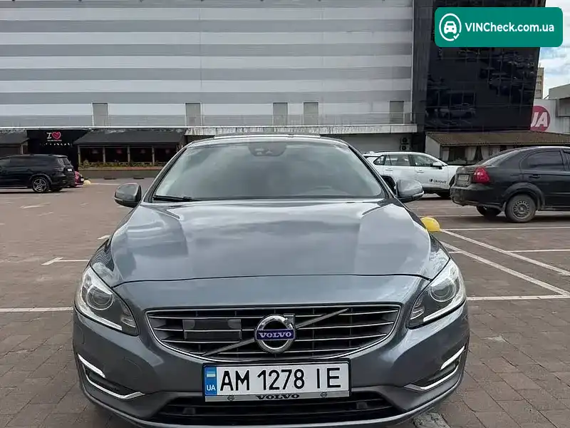 Volvo S60 2016, фото з оголошення 1 з 20, VIN LYV402HM4HB142550