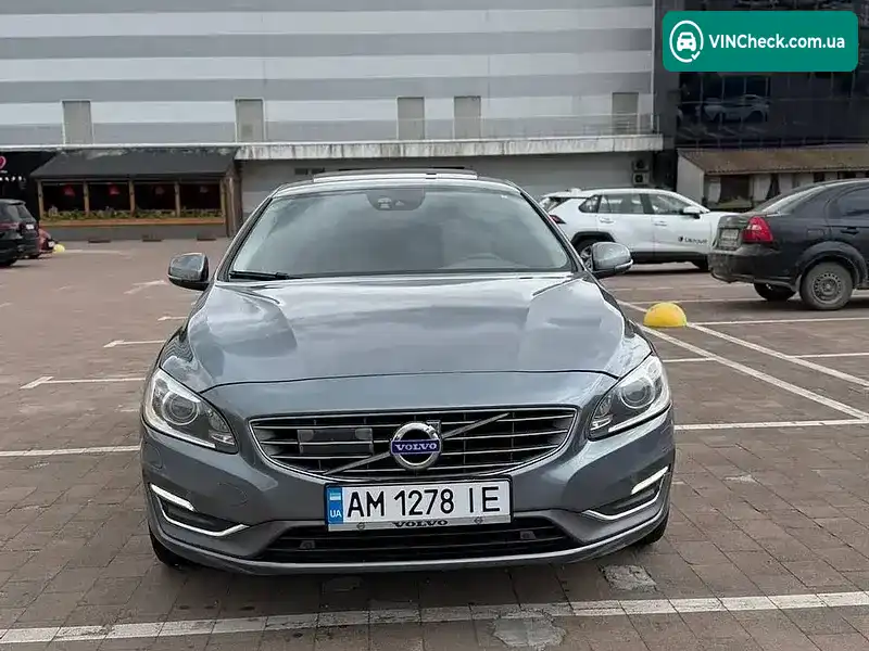 Volvo S60 2016, фото з оголошення 2 з 20, VIN LYV402HM4HB142550