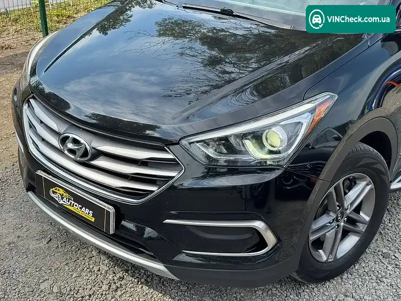 Hyundai Santa FE 2017, фото з оголошення 2 з 20, VIN 5NMZT3LB6HH045596