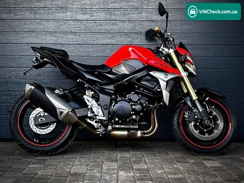 Suzuki GSR 750 2011, фото з оголошення 2 з 10, VIN JS1C5111100101229