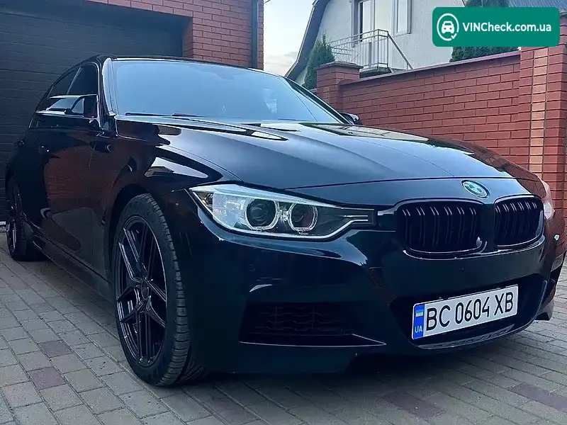 BMW 3 Series 2012, фото з оголошення 2 з 20, VIN WBA3B9C52DF585277