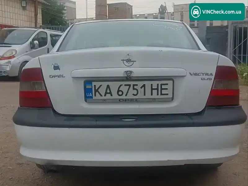 Opel Vectra 1996, фото з оголошення 2 з 15, VIN W0L000036T5088055