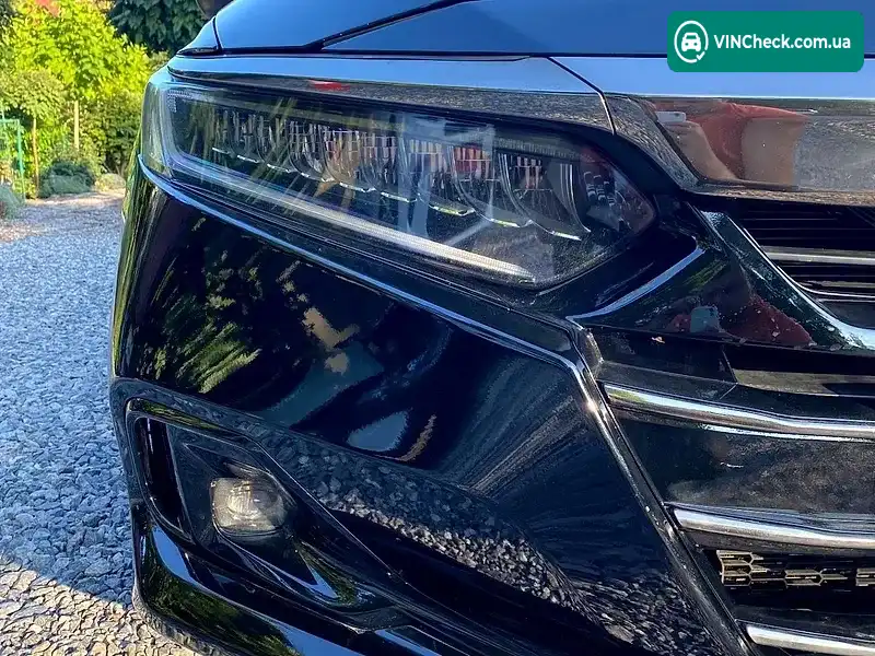 Honda Accord 2022, фото з оголошення 2 з 20, VIN 1HGCV3F23NA015152