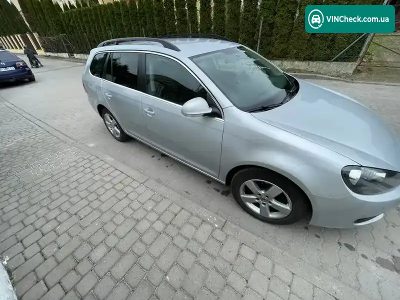 Volkswagen Golf 2011, фото з оголошення 1 з 13, VIN WVWZZZ1KZCM628217