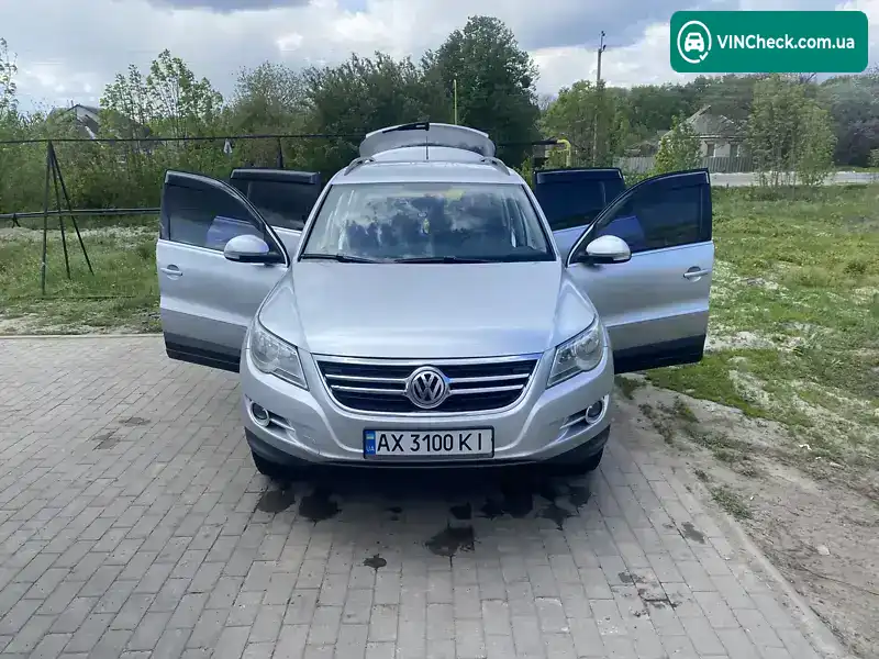 Volkswagen Tiguan 2010, фото з оголошення 1 з 19, VIN WVGZZZ5NZBW035803