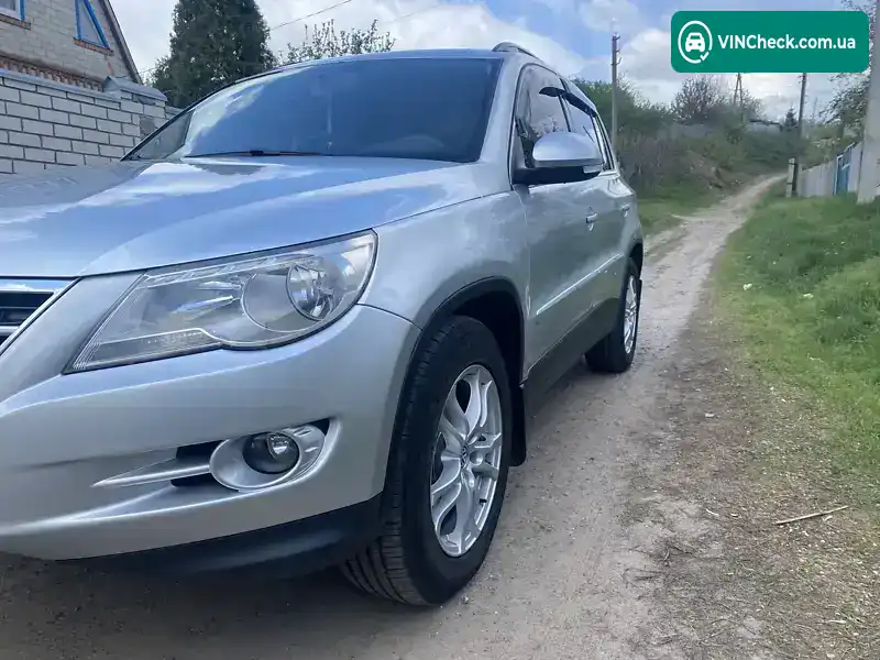 Volkswagen Tiguan 2010, фото з оголошення 2 з 19, VIN WVGZZZ5NZBW035803