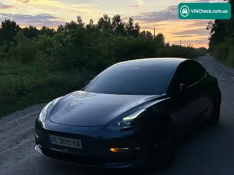 Tesla Model 3 2022, фото з оголошення 1 з 10, VIN 5YJ3E1EC5NF273936