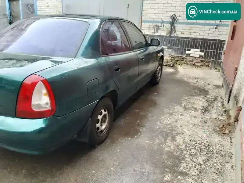 Daewoo Nubira 1998, фото з оголошення 1 з 7, VIN KLAJF696EWK174513