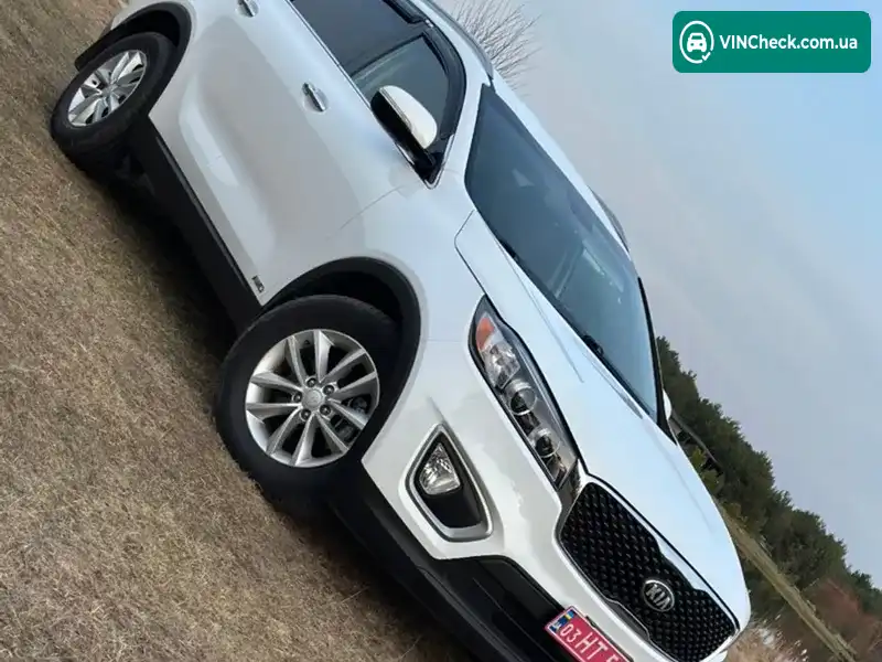 Kia Sorento 2017, фото з оголошення 1 з 20, VIN 5XYPGDA17JG360693