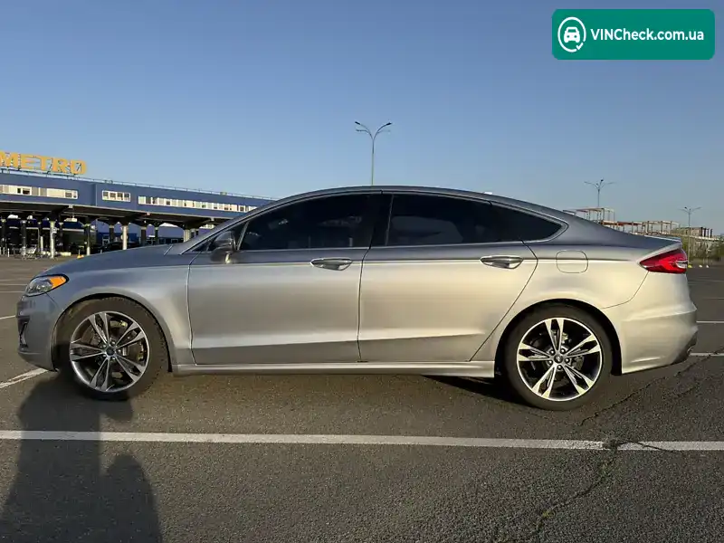 Ford Fusion 2020, фото з оголошення 2 з 17, VIN 3FA6P0D99LR174562