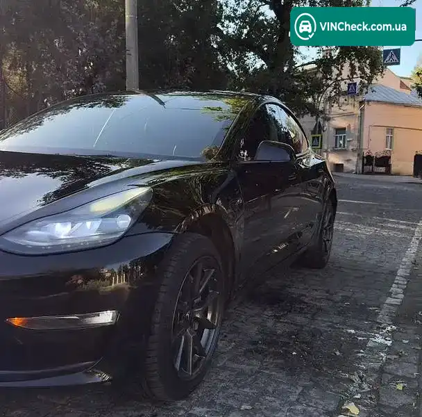 Tesla Model 3 2022, фото з оголошення 2 з 13, VIN 5YJ3E1EB6NF238104
