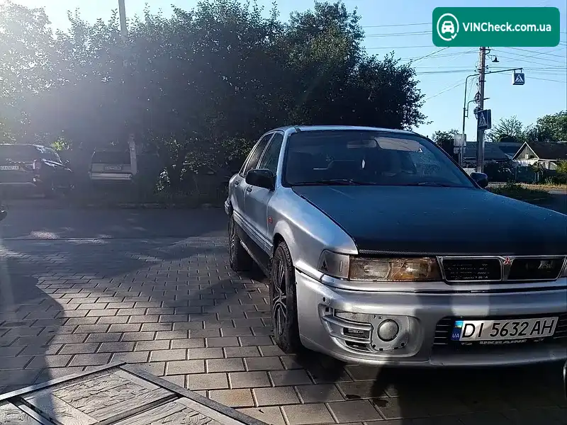 Mitsubishi Galant 1989, фото з оголошення 2 з 15, VIN JMBSNE32AKZ000127