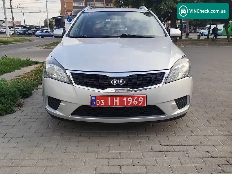 Kia Ceed 2010, фото з оголошення 2 з 20, VIN U5YHB811AAL119786