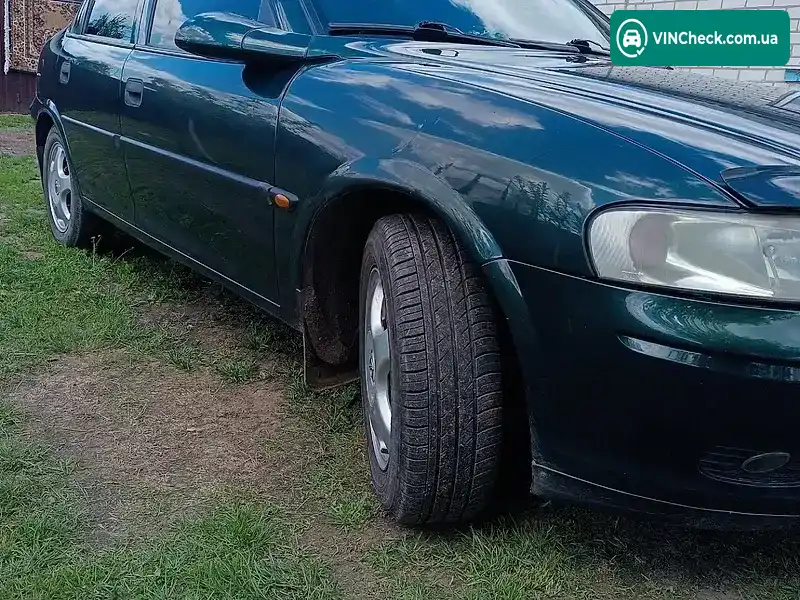 Opel Vectra 1998, фото з оголошення 2 з 6, VIN W0L0JBF19W1039365