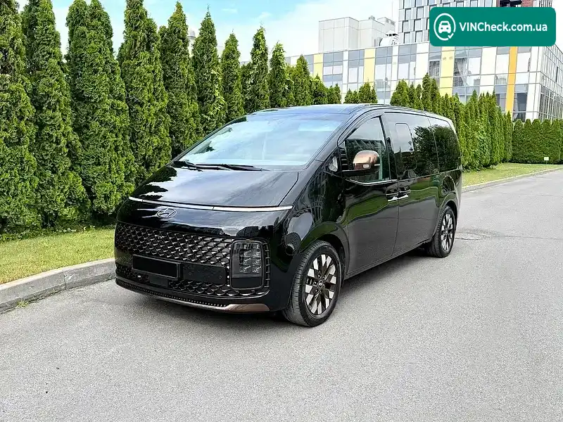 Hyundai Staria 2023, фото з оголошення 1 з 20, VIN KMHYF811DRU153626