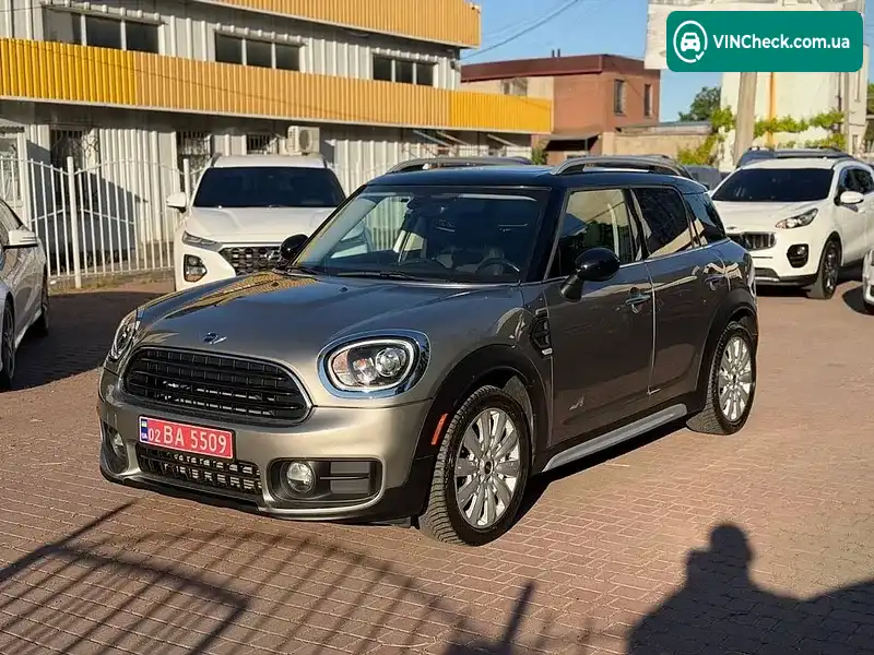 MINI Countryman 2019, фото з оголошення 2 з 20, VIN WMZYV5C56K3F58271