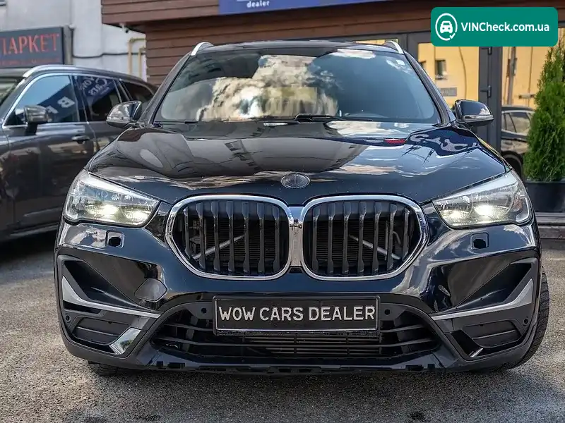 BMW X1 2018, фото з оголошення 2 з 20, VIN WBXHT3C35J5L30712