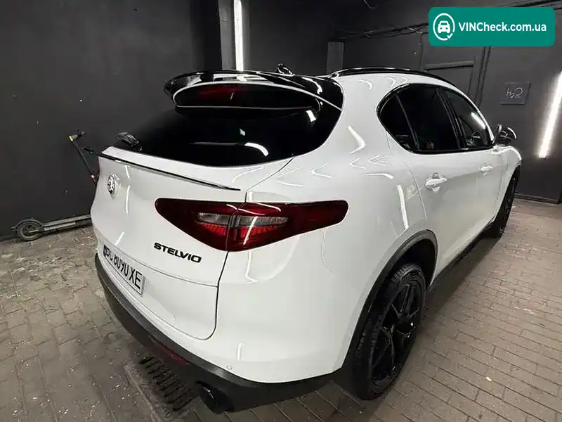 Alfa Romeo Stelvio 2018, фото з оголошення 2 з 9, VIN ZASPAKAN9K7C41865