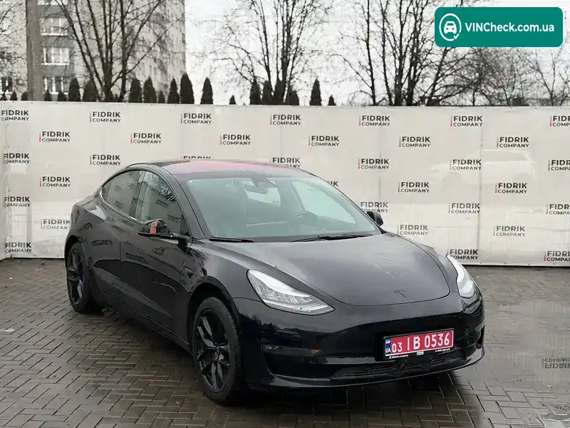 Tesla Model 3 2018, фото з оголошення 1 з 20, VIN 5YJ3E1EA5JF172663