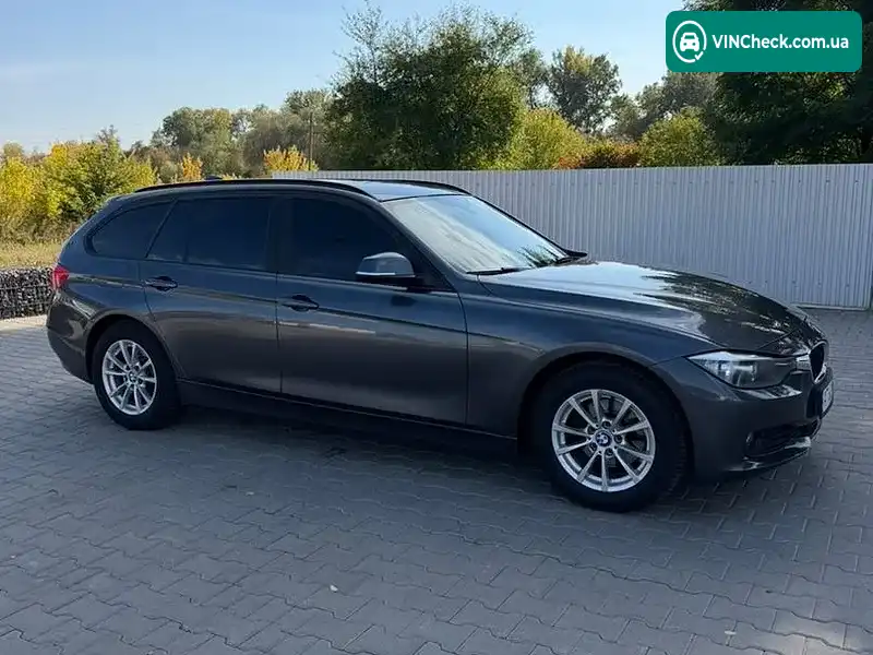 BMW 3 Series 2013, фото з оголошення 1 з 20, VIN WBA3K11030F853434