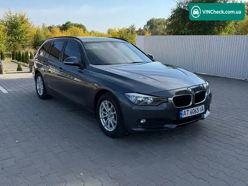 BMW 3 Series 2013, фото з оголошення 2 з 20, VIN WBA3K11030F853434