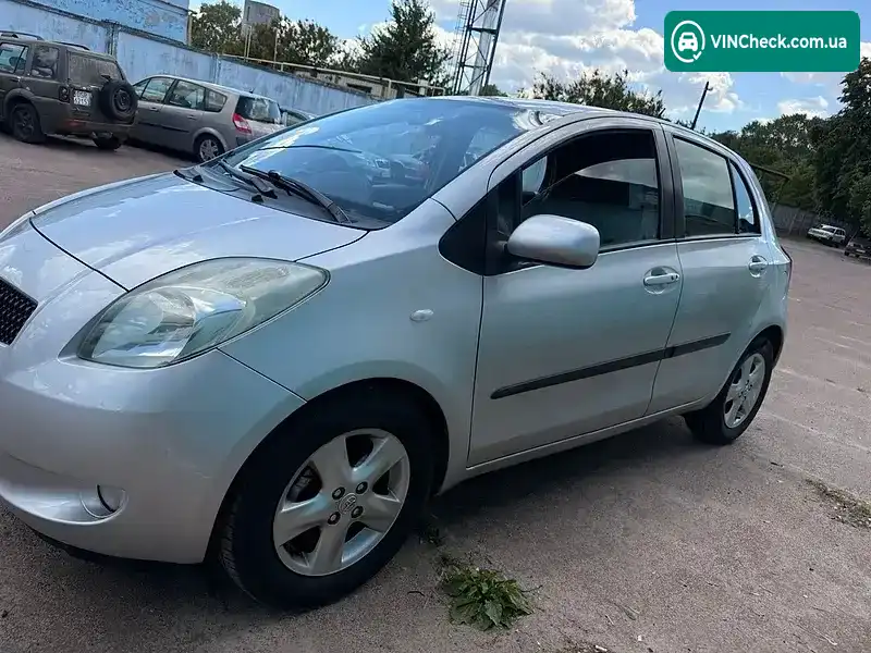 Toyota Yaris 2006, фото з оголошення 2 з 21, VIN VNKKL96380A114755