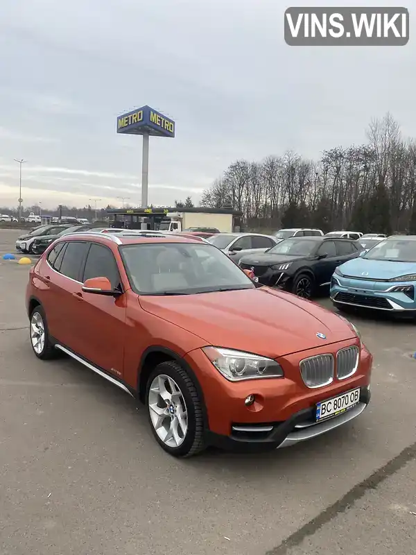 BMW X1 2012, фото з оголошення 2 з 15, VIN WBAVM1C5XDVW43047