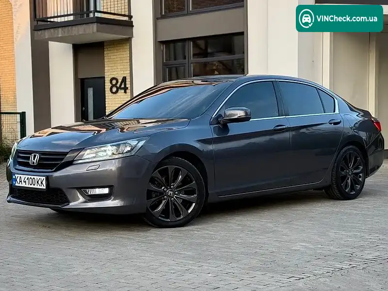 Honda Accord 2013, фото з оголошення 1 з 20, VIN 1HGCR2650DA704848