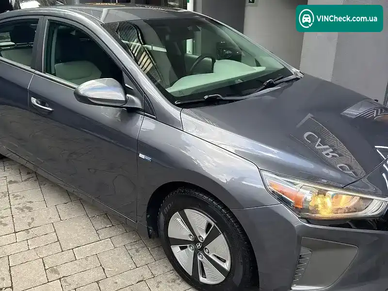Hyundai Ioniq 2017, фото з оголошення 2 з 20, VIN KMHC65LC3JU062710