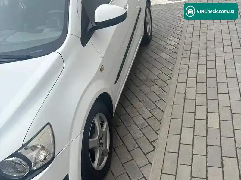 Chevrolet Aveo 2012, фото з оголошення 2 з 14, VIN KL1TF48F9CB009149