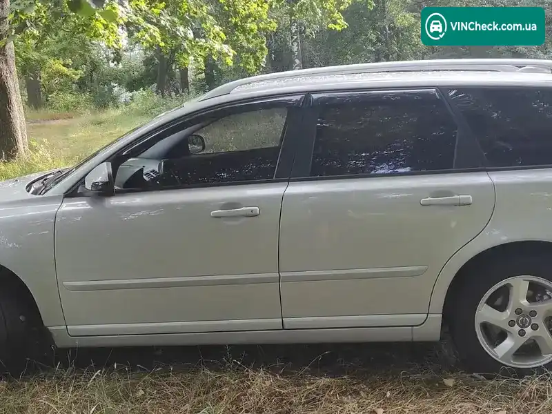 Volvo V50 2012, фото з оголошення 2 з 20, VIN YV1MW84F1C2688149