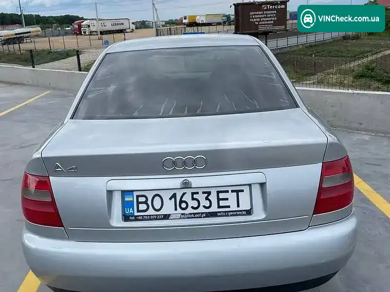 Audi A4 1998, фото з оголошення 1 з 20, VIN WAUZZZ8DZWA244042