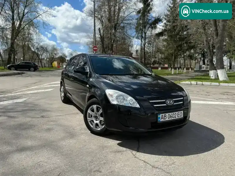 Kia Ceed 2007, фото з оголошення 1 з 21, VIN Y6LFF24128L002204