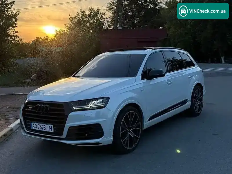 Audi SQ7 2016, фото з оголошення 2 з 10, VIN WAUZZZ4M0HD029434