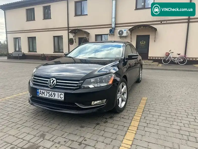 Volkswagen Passat 2015, фото з оголошення 2 з 14, VIN 1VWAT7A31FC106989