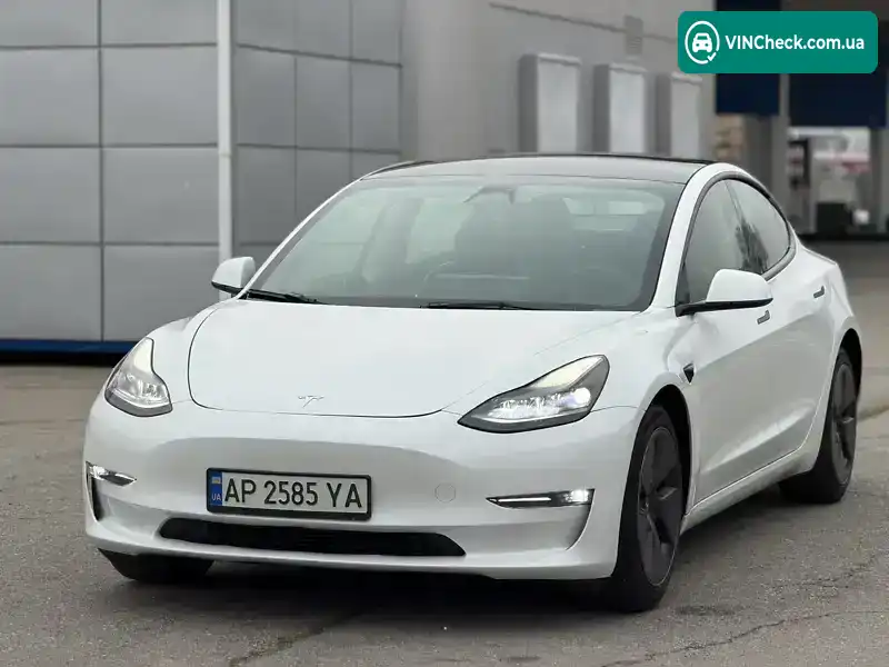 Tesla Model 3 2023, фото з оголошення 2 з 21, VIN 5YJ3E1EA5PF558945