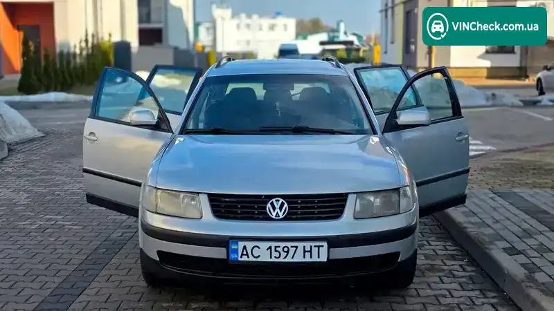 Volkswagen Passat 1998, фото з оголошення 2 з 21, VIN WVWZZZ3BZXE110769