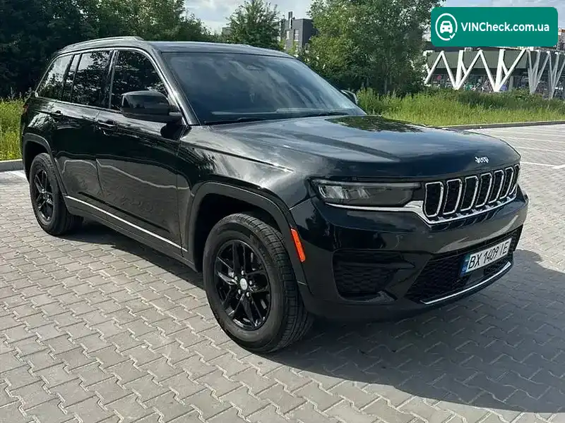 Jeep Grand Cherokee 2023, фото з оголошення 1 з 10, VIN 1C4RJHAGXPC646895