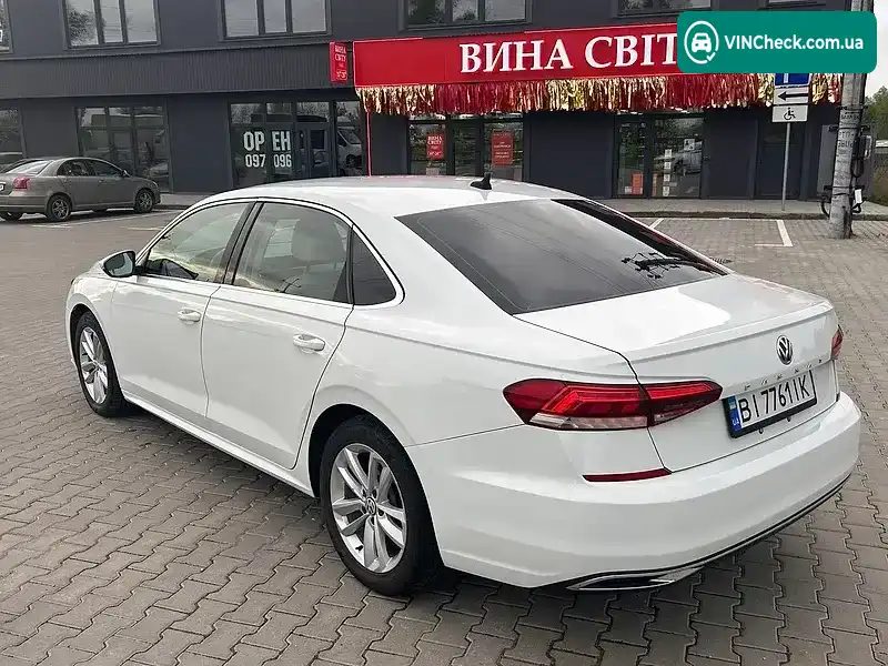 Volkswagen Passat 2019, фото з оголошення 2 з 21, VIN 1VWSA7A32LC007099