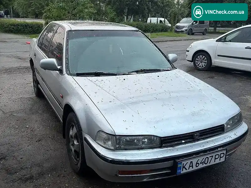 Honda Accord 1993, фото з оголошення 1 з 8, VIN JHMCB35400C312308
