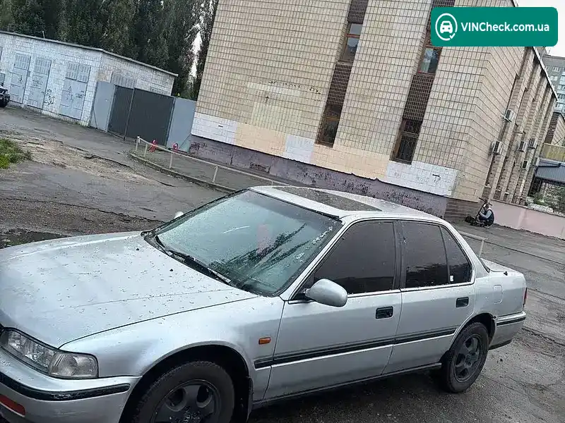 Honda Accord 1993, фото з оголошення 2 з 8, VIN JHMCB35400C312308
