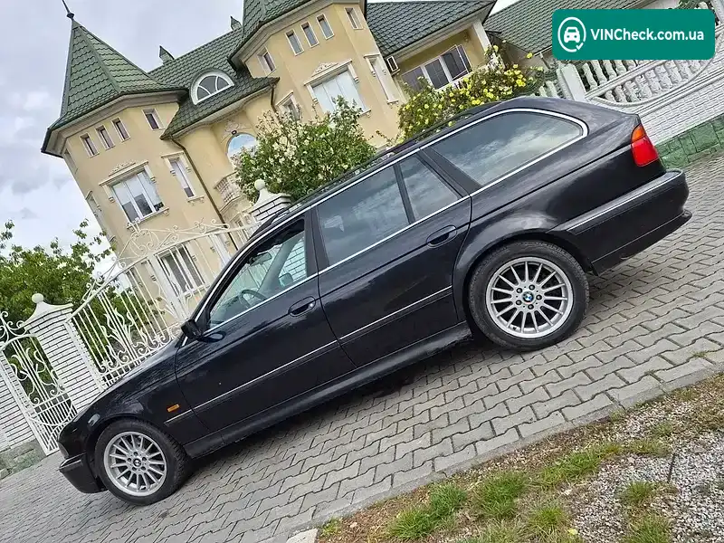 BMW 5 Series 2000, фото з оголошення 1 з 20, VIN WBADP81060GS87150